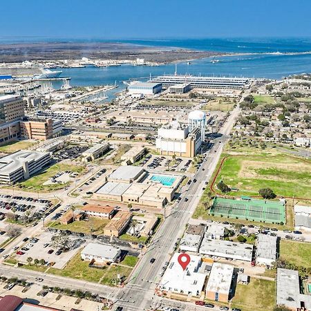 Midnight Tropics Studio Apartment Galveston Exterior photo